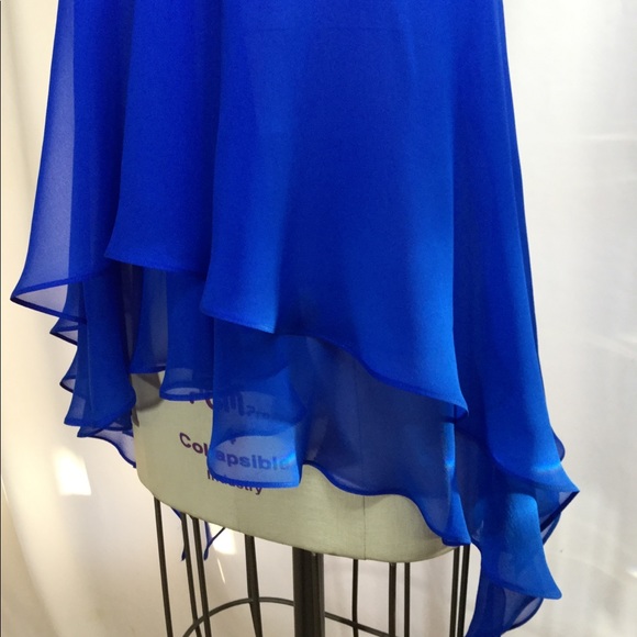 Silk chiffon float tank top/ flower detail - Picture 3 of 8